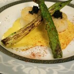 エルカンポ - キャビアとホタテのポワレ