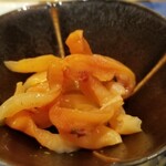 馳走 啐啄一十  - (19)赤貝(宮城県閖上産)
      産卵期は夏、旬は秋～春
      やはり閖上は素晴らしい！
      コリッ感を少し残した仕上がり。
      臭みが出易い赤貝ですが臭み無く、潮の香りがほんのり、濃い旨みを楽しみます。