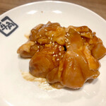 牛角 - 鶏もも(味噌ダレ)　390→195円