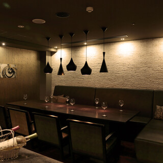 [Completely private room] A private room that can accommodate 6 to 12 people and is ideal for entertaining guests.