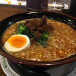 あづま屋 - 赤の担々麺