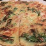 福建家庭料理 旬の香 - 「海鮮チヂミ」：海老とイカ、そして豚肉の旨みがタップリ！福建では立夏に食べるそう！