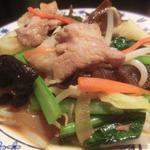 福建家庭料理 旬の香 - 「豚肉と野菜炒め」：毛湯が醸し出すコクで、普通の野菜が普通で無い旨みと甘み♪