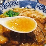 ハマカゼ拉麺店 - 