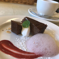 アマルフィイ・モデルナ - 