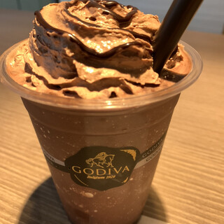 GODIVA_1