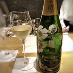 馳走 啐啄一十  - ペリエ・ジュエ・ベル・エポック2011(シャンパーニュ、フランス)