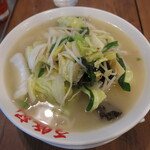 万豚記 - 野菜湯麺