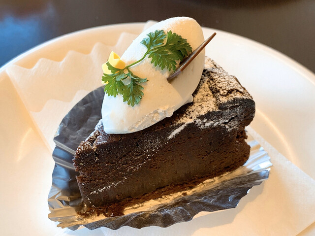 丸安田中屋 本店 上諏訪 ケーキ 食べログ 丸安田中屋 本店 上諏訪 ケーキ 食べログ