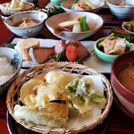 御飯屋ふく井 - 