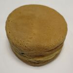 おやきのふたば - 料理写真:粒あん（110円）