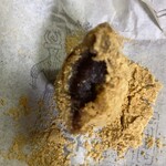 御菓子司はたなか 本店 - 手の平で食べる方が食べ易いですが、今回は写真撮りますのでお皿の上。