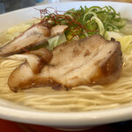 小豆島ラーメンHISHIO - 同行者ありなので麺リフト無し…(^▽^;)