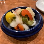 イタリアンバル BANCO - 彩り野菜のピクルス