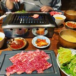 Yakiniku Ushikane - 