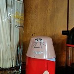 ニューカヤバ - このトリスおじさんも志乃さんよか若い設定なんだろーな。。。