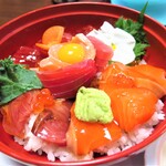 日本料理 重の家 - 特選漬け丼のアップ