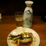 大衆居酒屋　末廣屋 - 鰯の煮付けと鈍燗