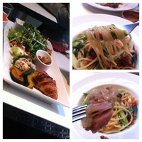 GARB Tokyo - 隣の席のサラダランチが美味しそうだなぁと横目で見ながら持ち上げてみた