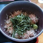 大島 - おかかわさび飯