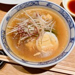 心・技・体 うるふ - フグ冷麺