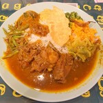 ロイヤルグリーン レストランアンドバー - スリランカスタイルのチキンカレー