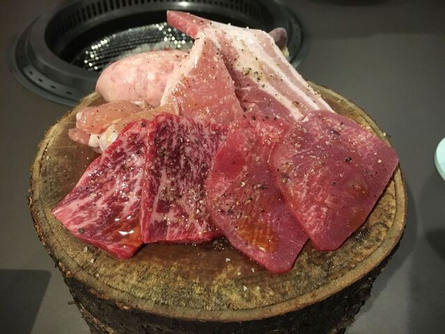 個室焼肉 孝作とアームストロング 名鉄岐阜 焼肉 食べログ