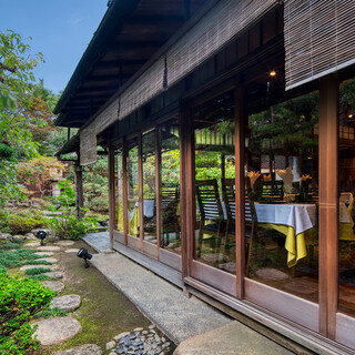 Kyomachiya Restaurants located in front of Kinkaku-ji Temple, Kinukake Road