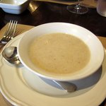トラットリア・アルベロ - ジャガイモのスープ、トリュフの香り