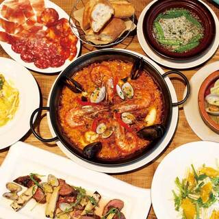 牛ヒレ肉とアンコウのwメインが楽しめるスペインお食事フルコース ラ ボデガ 丸の内店 日比谷 スペイン料理 食べログ