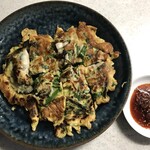 高麗館 - 「牡蠣とニラのチヂミ」を作りました