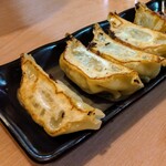 中国菜館東天紅 - 焼き餃子