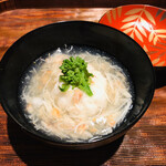 御料理 無窮 - 北海道噴火湾のズワイ蟹　蕪蒸しと蕪　蕪のみぞれ椀