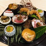 御料理 無窮 - 公魚の柿の種揚げ　穴子　千葉県勝浦のカツオ　煮詰めたちり酢　タラコの煮凝り　モスソ貝