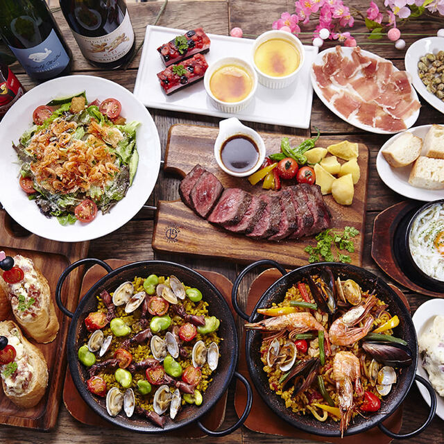 スポーツバー 肉バル ニニョ トラヴィエソ 心斎橋店 Nino Travieso Shinsaibashi 心斎橋 スペイン料理 食べログ