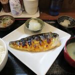 となりの食堂 - これで800円！