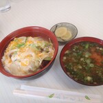末広食堂 - カツ丼と味噌汁