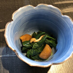 圭蔵 - ほうれん草となめこ