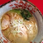 らあ麺と餃子のお店 たか和 - 