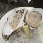 OYSTERBAR SHELL&SHRIMP - 宮城産　鳴瀬のトロ牡蠣と有明海セッカ　生で