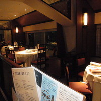 皇家龍鳳 - あまり忙しくない店内