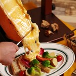 ★Authentic Swiss raclette cheese shaved right in front of you★