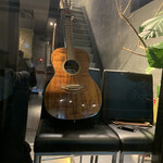 京松蘭 - ギターは社長が！！　ライブもするそうですよ！！
      行ってみたいヽ(´▽｀)/