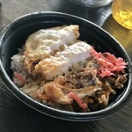 Hotto Motto - 牛とじロースかつ丼：390円