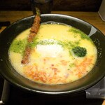 麺巧 潮 上野製麺所 - ちょっと斜めから