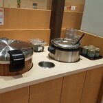 松のや - ご飯、お味噌汁、おかわり無料