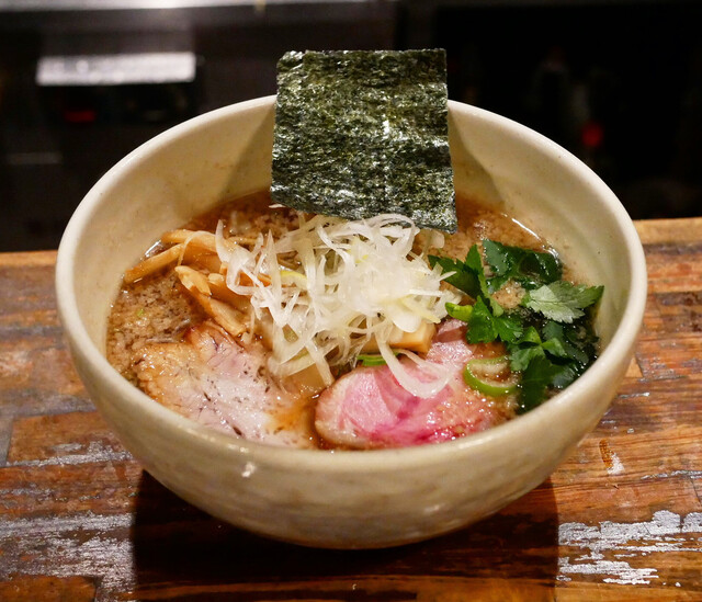 なな蓮 三越前 ラーメン 食べログ なな蓮 三越前 ラーメン 食べログ