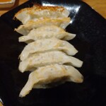 炭火焼鳥と水炊き 五郎一 - 焼き餃子