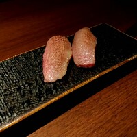 個室焼肉ITADAKI 馬車道 - ともさんかくの炙り寿司