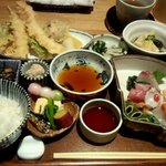 西村屋　和楽 - お昼の天ぷら御膳みたいなの。